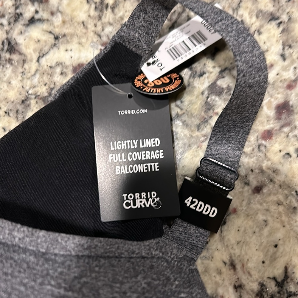 Torrid bra - Picture 2 of 2